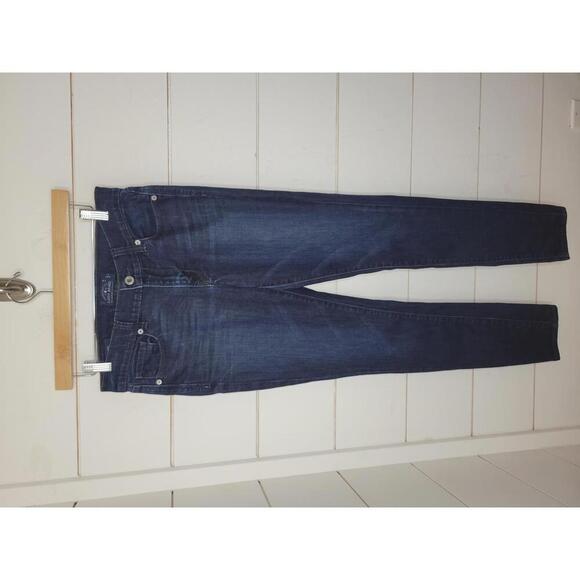 Lucky Brand Denim - Lucky Brand size 4/27 deep blue skinny jeans. Brooke